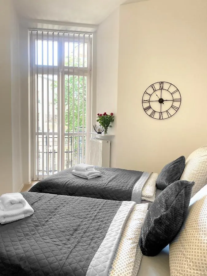 Starowislna 41-43 By Pi Apartments Krakau